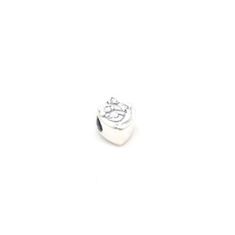 Mom and Children in Heart Charm Bead - Stone Heart 