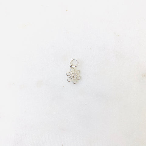 Flower - Wiry Daisy Pendant