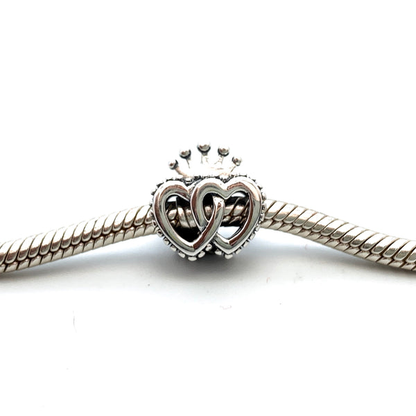 Regal Love Hearts Charm Bead - Stone Heart 