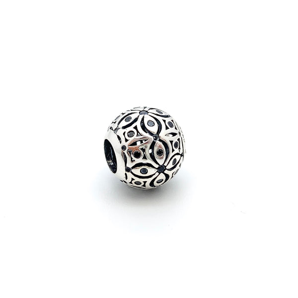 Lucky Clover Charm Bead - Stone Heart 