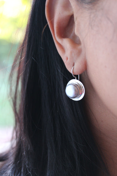 Mabé Pearl Hanging Earrings - Blue/Grey