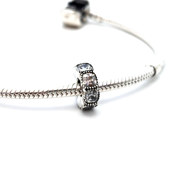 Cubed Ice Charm Spacer - Stone Heart 