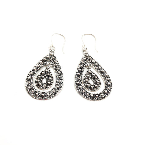 Indah Star Hanging Earring - Stone Heart 