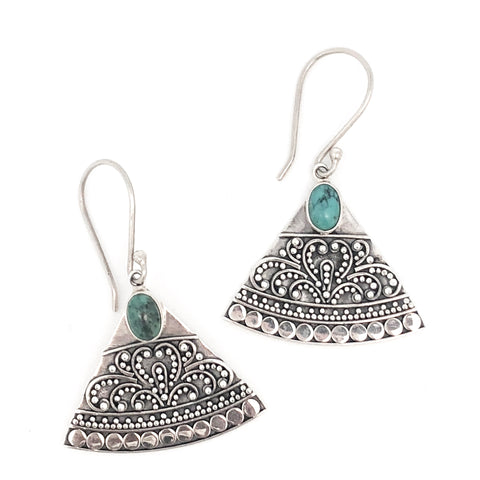 Indah Fan Hanging Earrings - Stone Heart 