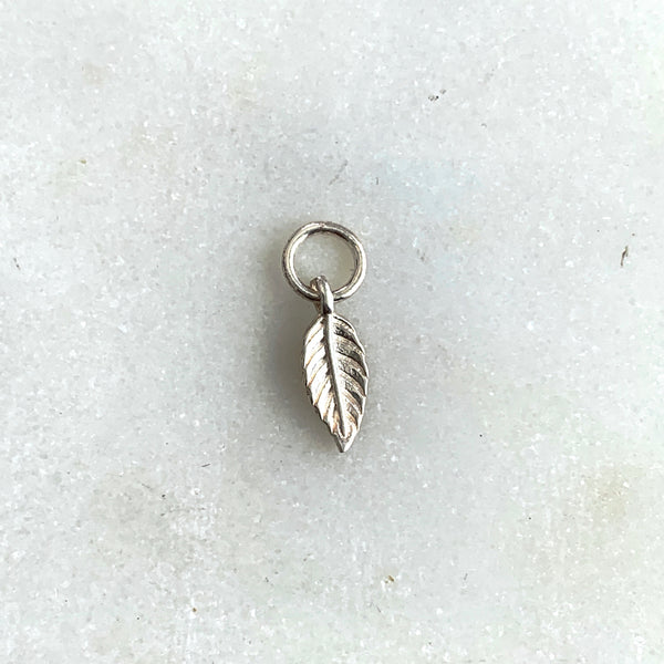 Leaf Pendant - Fine - Stone Heart 