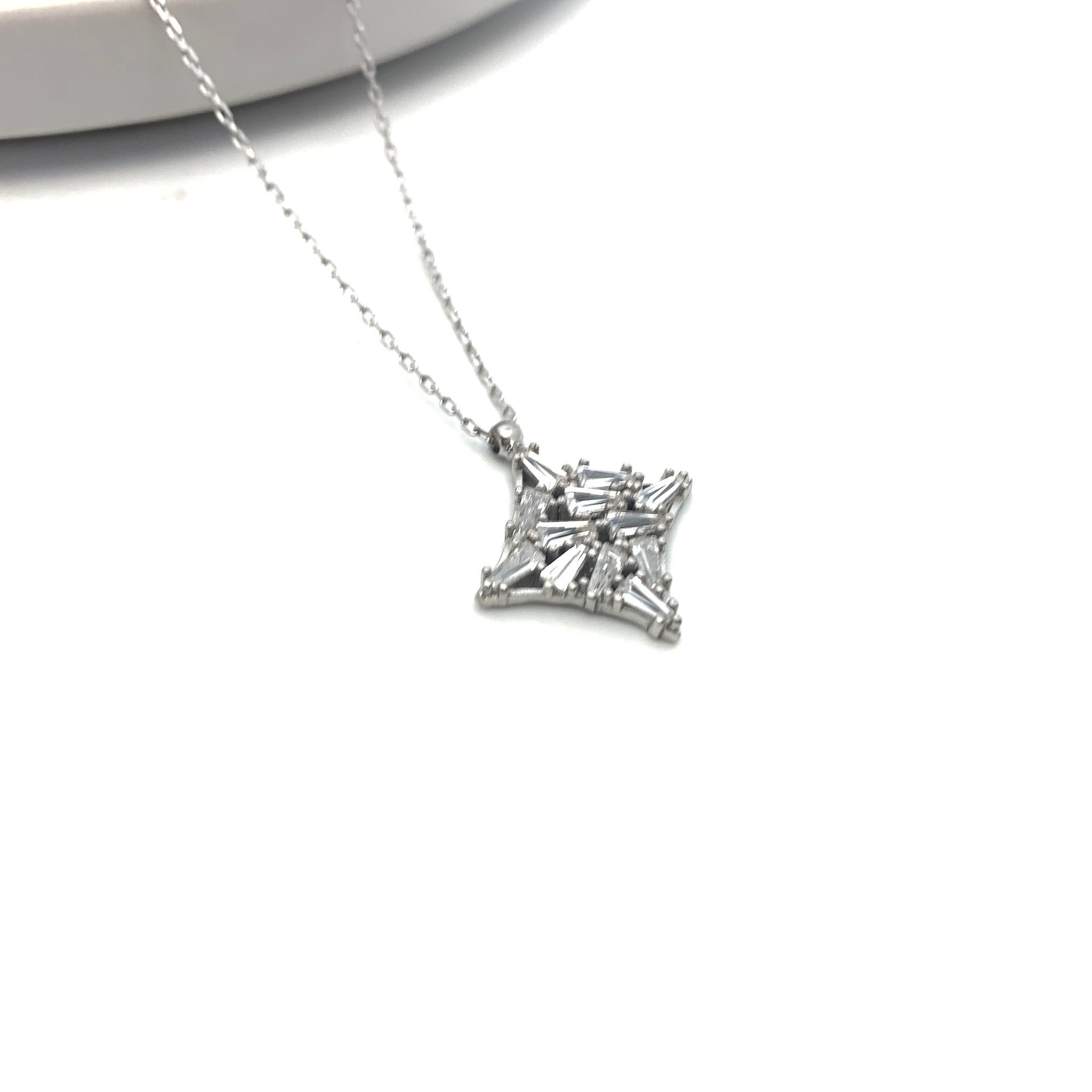 Ice Diamond Shaped Baguette Necklace - Stone Heart 