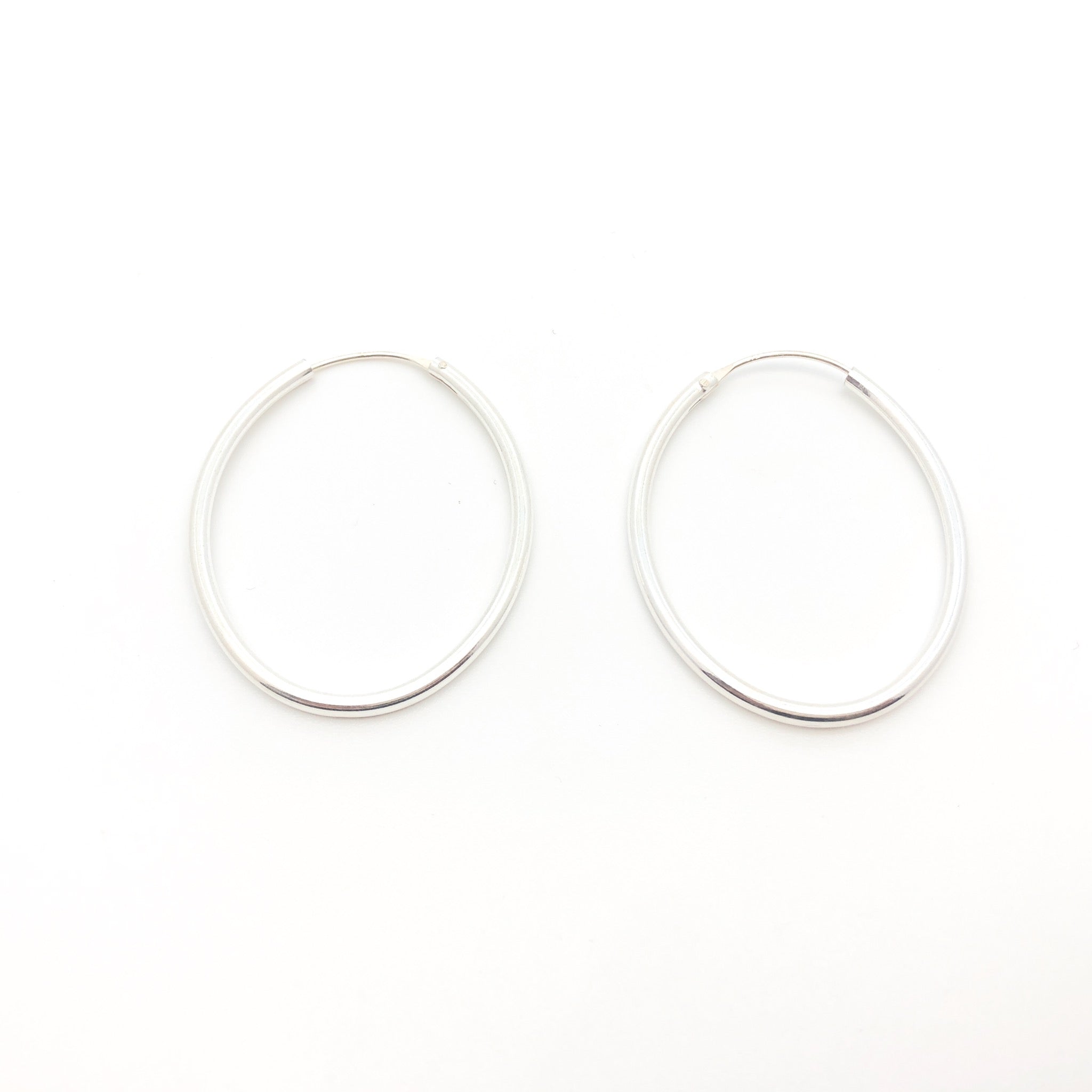 Hoop Earrings - Plain Oval - Stone Heart 